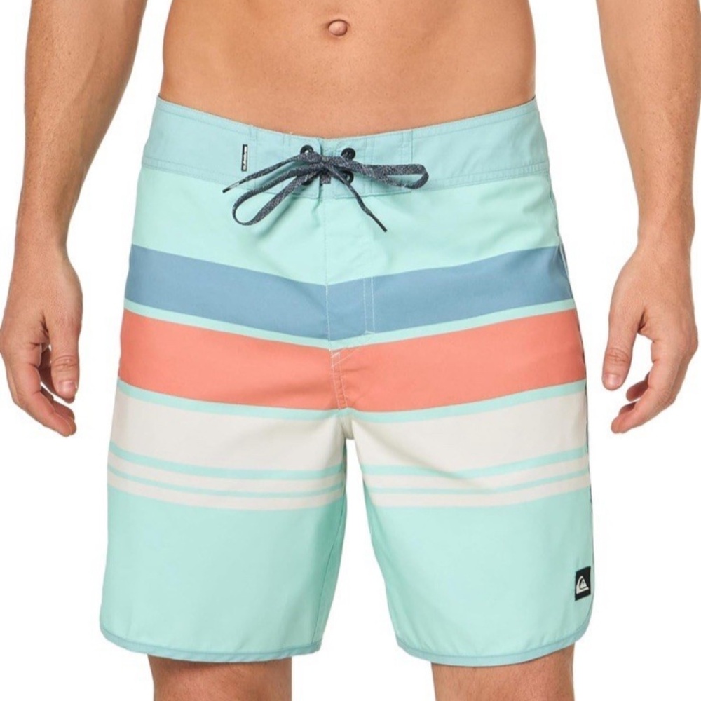 Quicksilver Youth Boardshorts Swim Trunks Size 29 Everyday Mint Green NWT